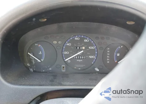 1999 Honda Civic Value Package z USA, uszkodzony, nr VIN 2HGEJ6618XH538118